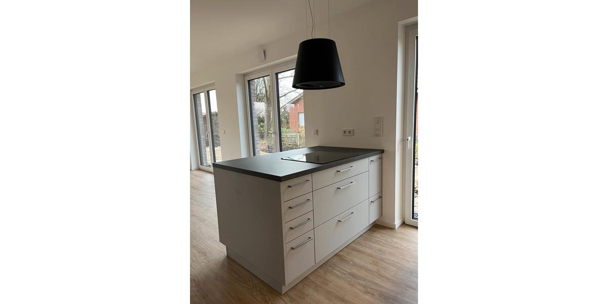 Einfamilienhaus Zeven - 6 Zimmer, 165 m&sup2;, 1.800&euro; | Angebot:23841219