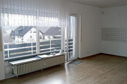 Wohnung Vöhl - 3 Zimmer, 69 m&sup2;, 600&euro; | Angebot:26067432
