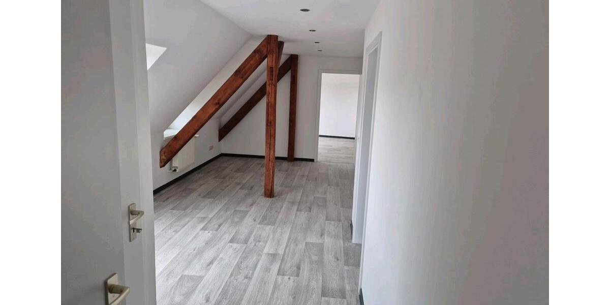 Dachgeschoßwohnung Goslar - 3 Zimmer, 80 m&sup2;, 520&euro; | Angebot:24525479