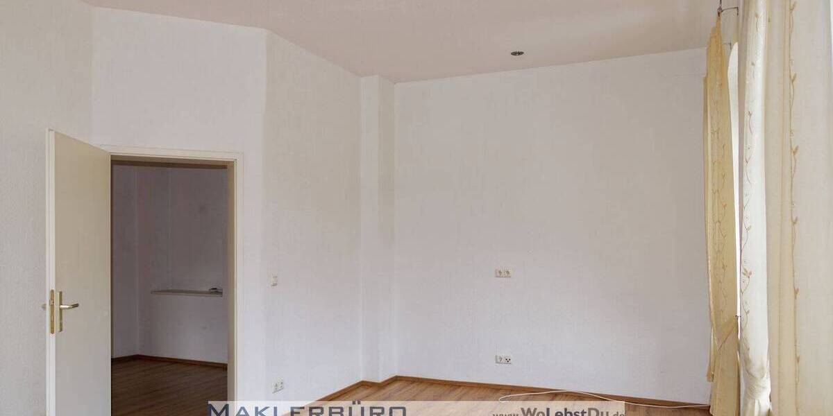 Etagenwohnung Greiz Irchwitz - 3 Zimmer, 85 m&sup2;, 600&euro; | Angebot:26851229
