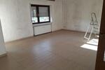 85 m² 3-Zimmer-Wohnung mit Balkon, Einbauküche und Stellplatz