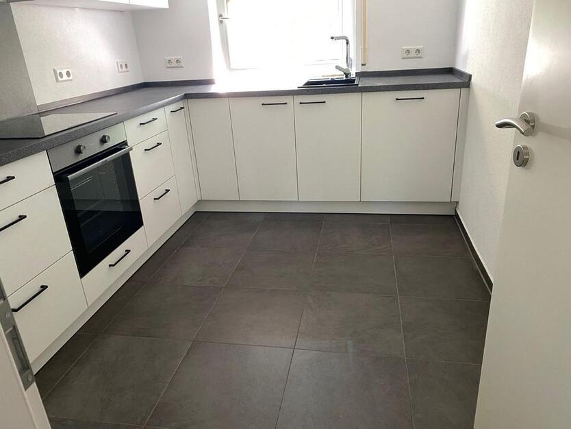 Traumhafte Wohnung in RW – kernsaniert, modern & provisionsfrei