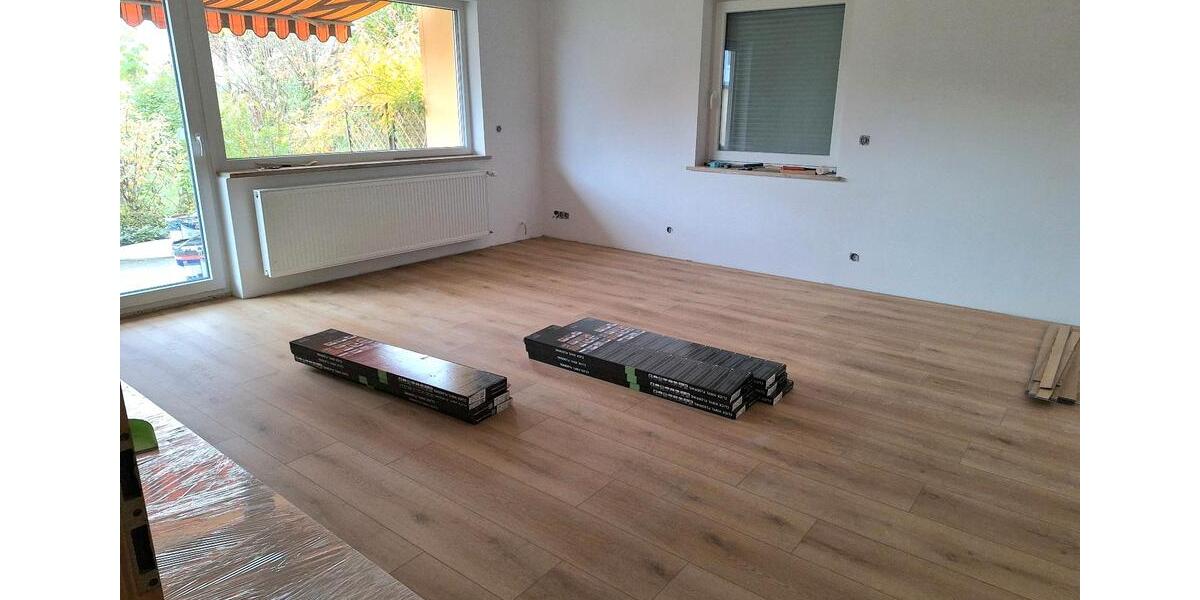 Etagenwohnung Neuburg an der Donau - 4 Zimmer, 117 m&sup2;, 1.210&euro; | Angebot:25051991