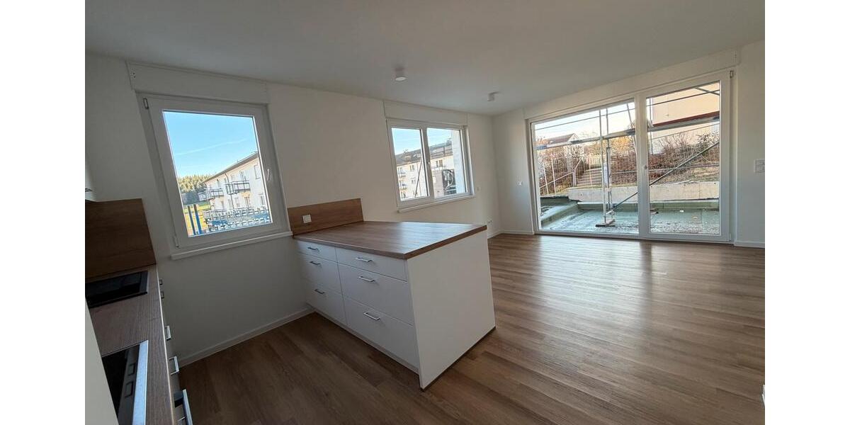 Erdgeschoßwohnung Sankt Georgen im Schwarzwald - 2 Zimmer, 65 m&sup2;, 780&euro; | Angebot:25713662