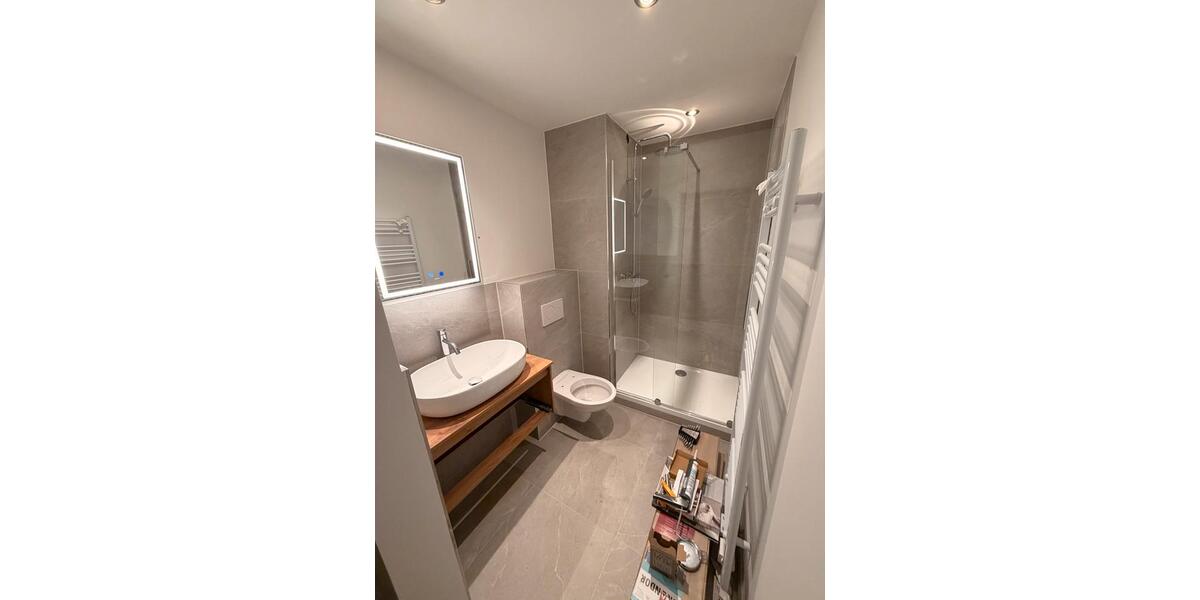 2-Zimmer-Terrassenwohnung – ideal für Berufstätige & Pendler 2 zimmer