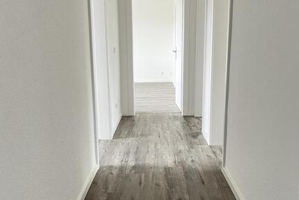Wohnung Uslar - 3 Zimmer, 83 m&sup2;, 440&euro; | Angebot:25979176