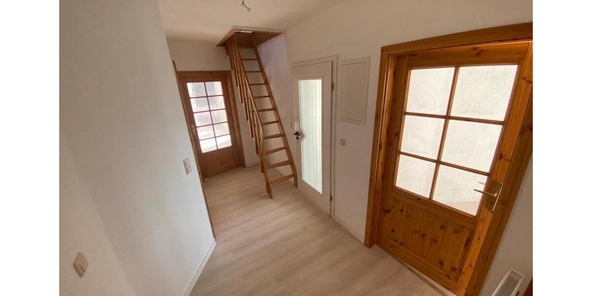 Etagenwohnung Liebenau - 4 Zimmer, 107 m&sup2;, 890&euro; | Angebot:26021140