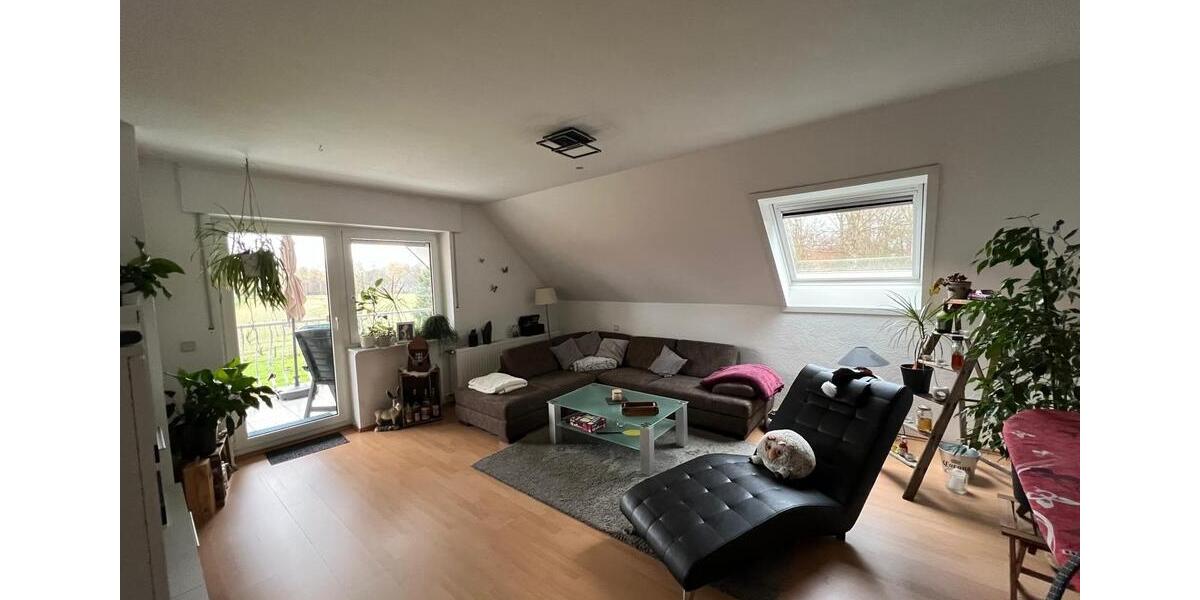 Dachgeschoßwohnung Warendorf - 3.5 Zimmer, 110 m&sup2;, 800&euro; | Angebot:25152110