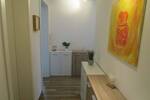 Exkl. neuwertige 3 Zimmer-Wohnung mit Balkon, zwischen Rosenheim & WB (mit 2 x Tiefgarage & Top-Einbauküche)