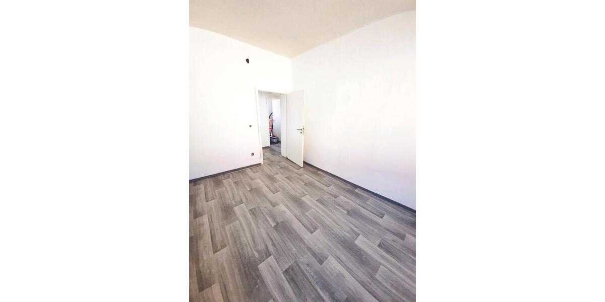 Wohnen auf Zeit Nürnberg Gleißhammer - 3 Zimmer, 61 m&sup2;, 320&euro; | Angebot:24478990