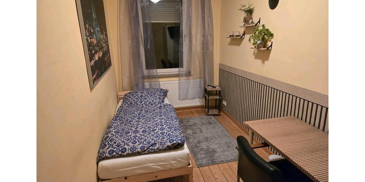 Wohnen auf Zeit Düren Distelrath - 1 Zimmer, 10 m&sup2;, 330&euro; | Angebot:25088560