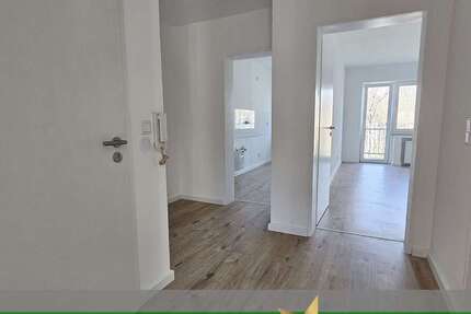 Wohnung Düsseldorf - 2 Zimmer, 49 m&sup2;, 696&euro; | Angebot:25478785