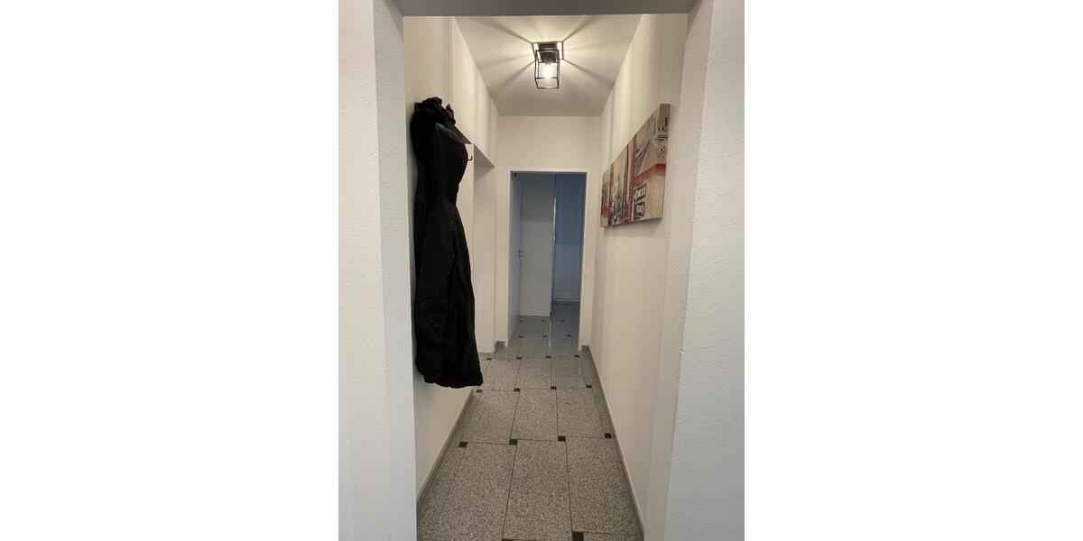 Etagenwohnung Hochheim am Main - 2.5 Zimmer, 74 m&sup2;, 1.510&euro; | Angebot:26587191