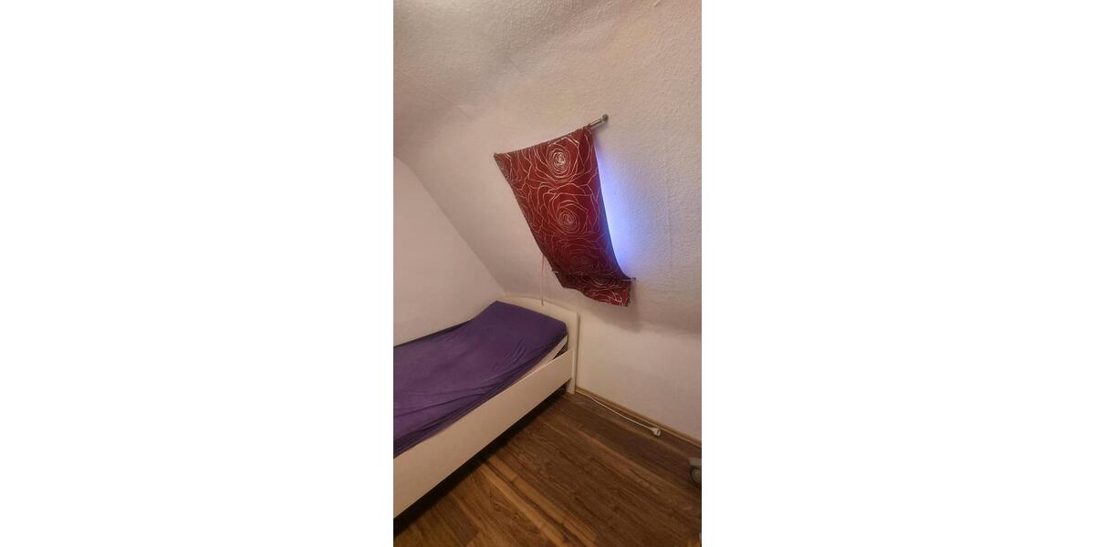 Wohnen auf Zeit Arnsberg Holzen - 1 Zimmer, 12 m&sup2;, 200&euro; | Angebot:24698435