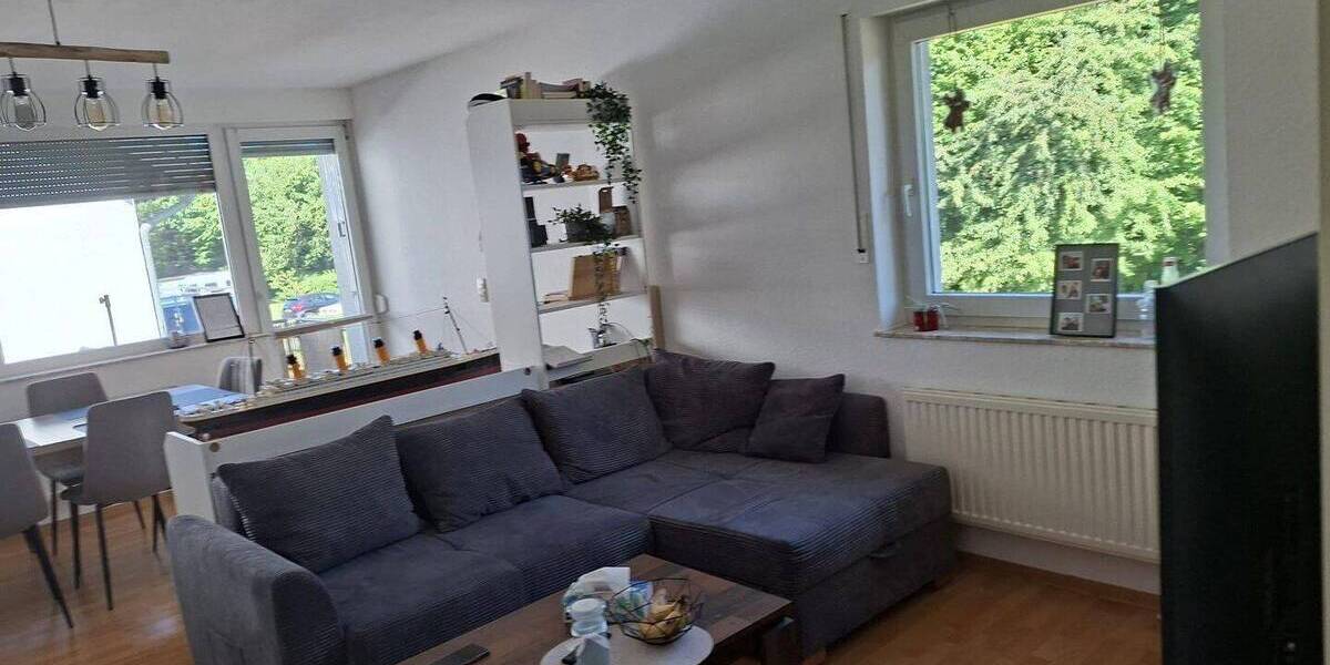 Etagenwohnung Bornheim - 2 Zimmer, 61 m&sup2;, 710&euro; | Angebot:26731063