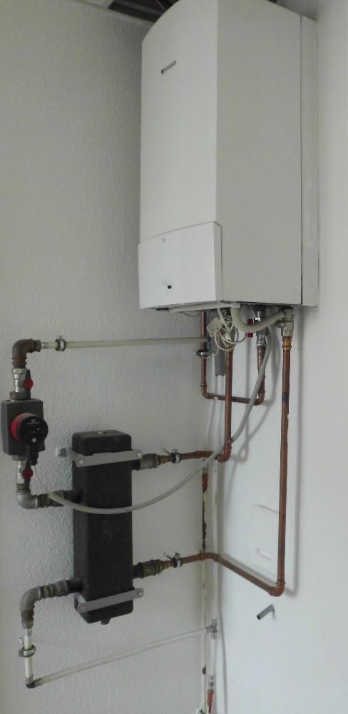 1 - RAUM - WOHNUNG - PARTERRE - BAD MIT DU - 2-ABSTELLRÄUME - BÜTZOW - STADTZENTRUM 1 zimmer