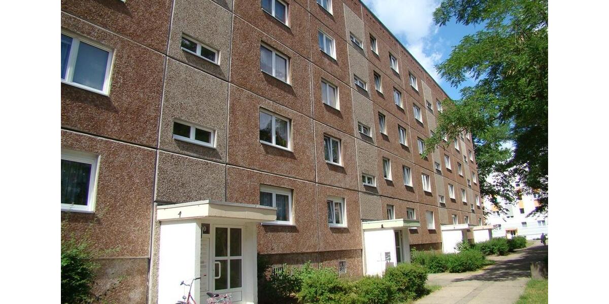 Etagenwohnung Neustrelitz - 3 Zimmer, 59 m&sup2;, 327&euro; | Angebot:25431918