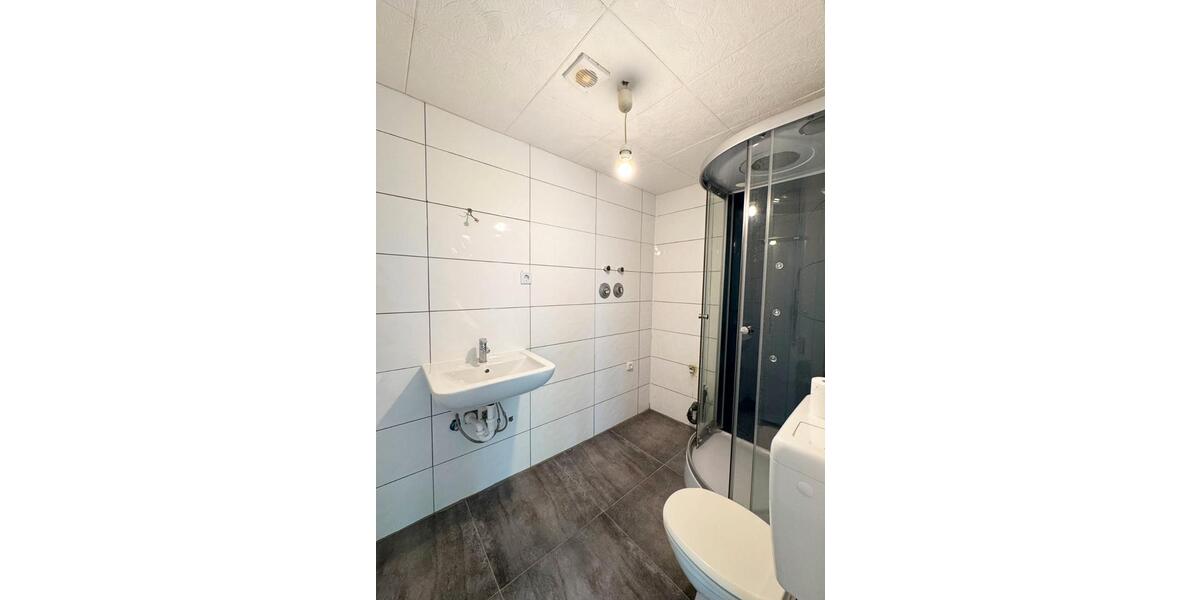 Etagenwohnung Duisburg Rheinhausen - 1 Zimmer, 40 m&sup2;, 450&euro; | Angebot:26494650