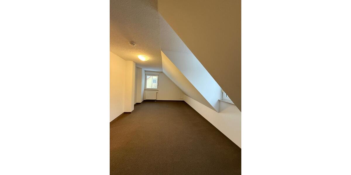 Doppelhaushälfte Kulmain - 4 Zimmer, 135 m&sup2;, 1.290&euro; | Angebot:24785525