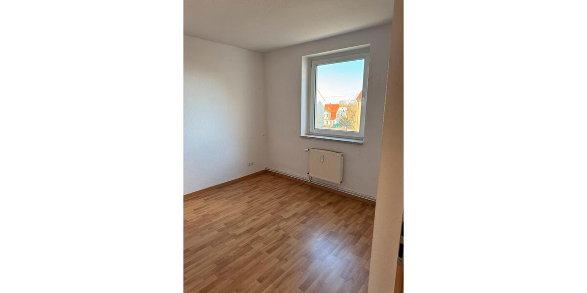 Etagenwohnung Strehla - 3 Zimmer, 73 m&sup2;, 447&euro; | Angebot:22212143