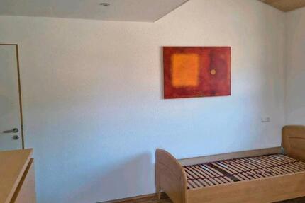 Wohnung Waldburg - 3 Zimmer, 85 m&sup2;, 400&euro; | Angebot:26061240
