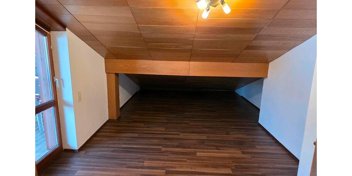 Dachgeschoßwohnung Grafenau Frauenberg - 3 Zimmer, 65 m&sup2;, 600&euro; | Angebot:24841226