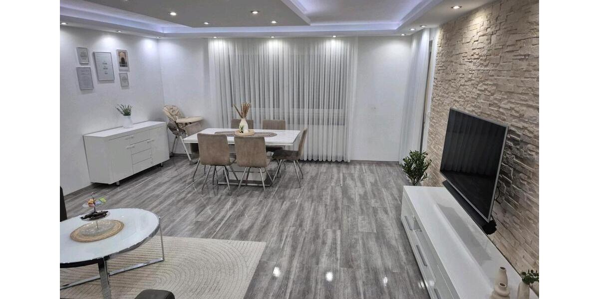 Etagenwohnung Ehingen (Donau) - 4 Zimmer, 87 m&sup2;, 1.200&euro; | Angebot:26616093