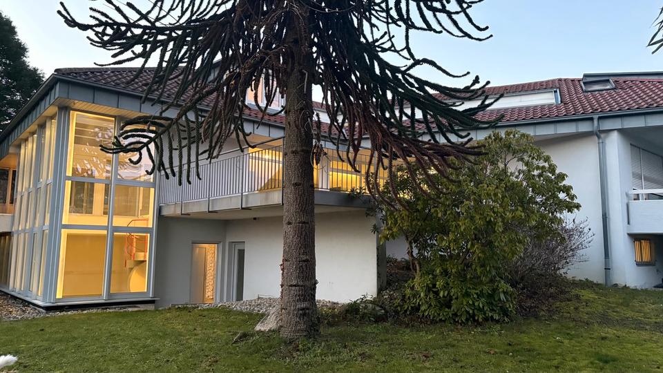Einfamilienhaus Konstanz - 5.5 Zimmer, 300 m&sup2;, 3.100&euro; | Angebot:24628636