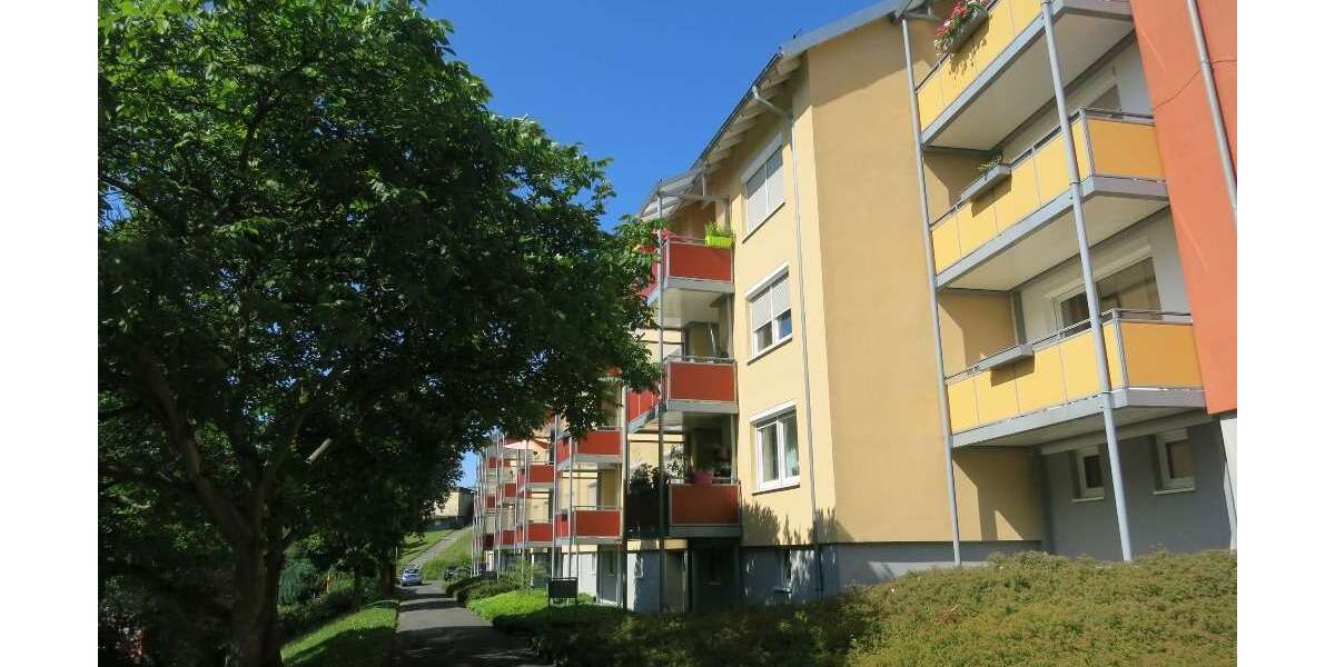 Etagenwohnung Siegen - 4 Zimmer, 77 m&sup2;, 636&euro; | Angebot:26759091