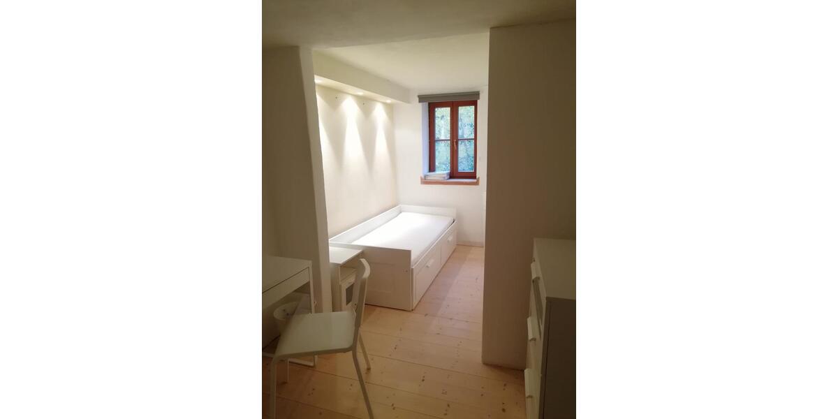 Doppelhaushälfte Augsburg Bärenkeller - 7 Zimmer, 175 m&sup2;, 2.275&euro; | Angebot:25175096