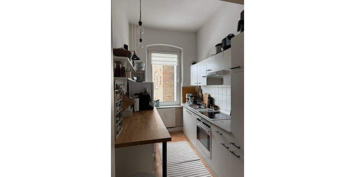 Etagenwohnung Kiel Südfriedhof - 4 Zimmer, 82 m&sup2;, 1.239&euro; | Angebot:25704858