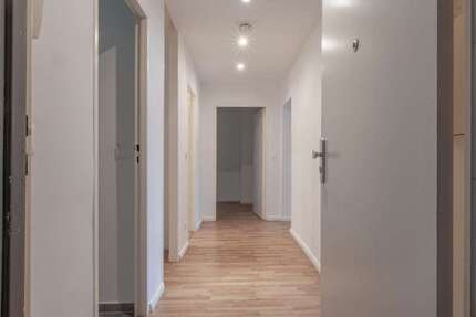 Wohnung zum Mieten in Berlin 946,21 € 70.09 m² 3 zimmer