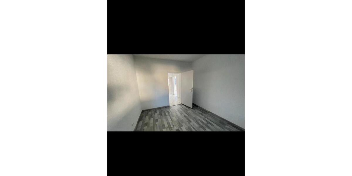 Etagenwohnung Düsseldorf Stadtbezirk 8 - 3 Zimmer, 65 m&sup2;, 1.050&euro; | Angebot:26482613