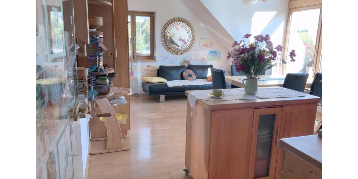 Etagenwohnung Volkach - 4 Zimmer, 115 m&sup2;, 1.250&euro; | Angebot:26494720