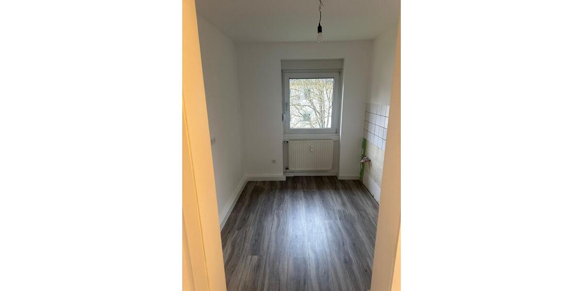 3-Zimmer Wohnung inkl. EBK in Ruhiger Lage in Bad-Kreuznach 3 zimmer