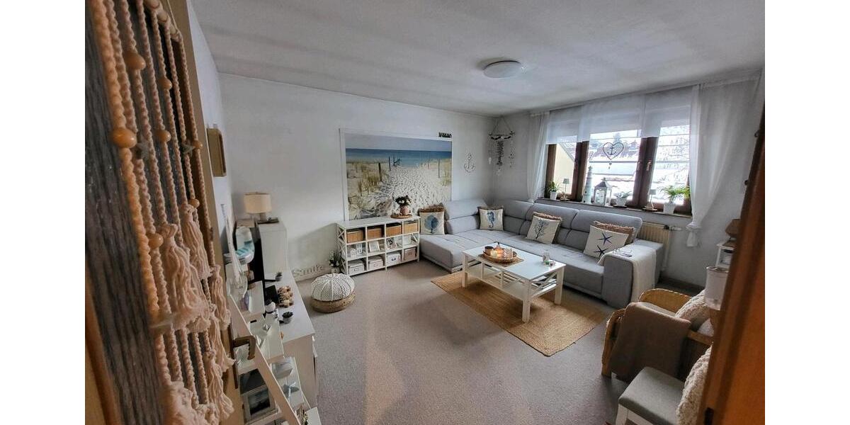 Etagenwohnung Dittelbrunn - 2.5 Zimmer, 58 m&sup2;, 600&euro; | Angebot:24788773