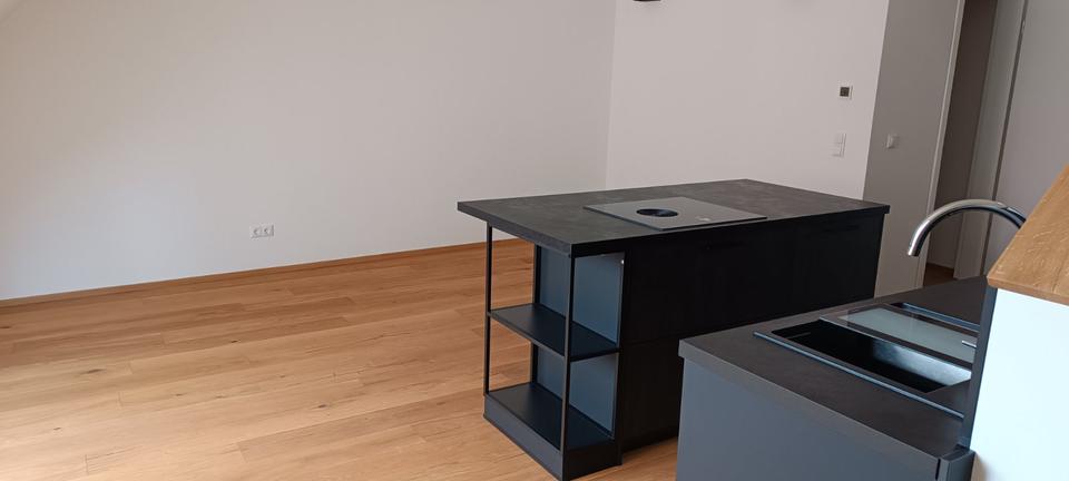 Etagenwohnung Oettingen in Bayern - 2.5 Zimmer, 89 m&sup2;, 1.050&euro; | Angebot:24877172
