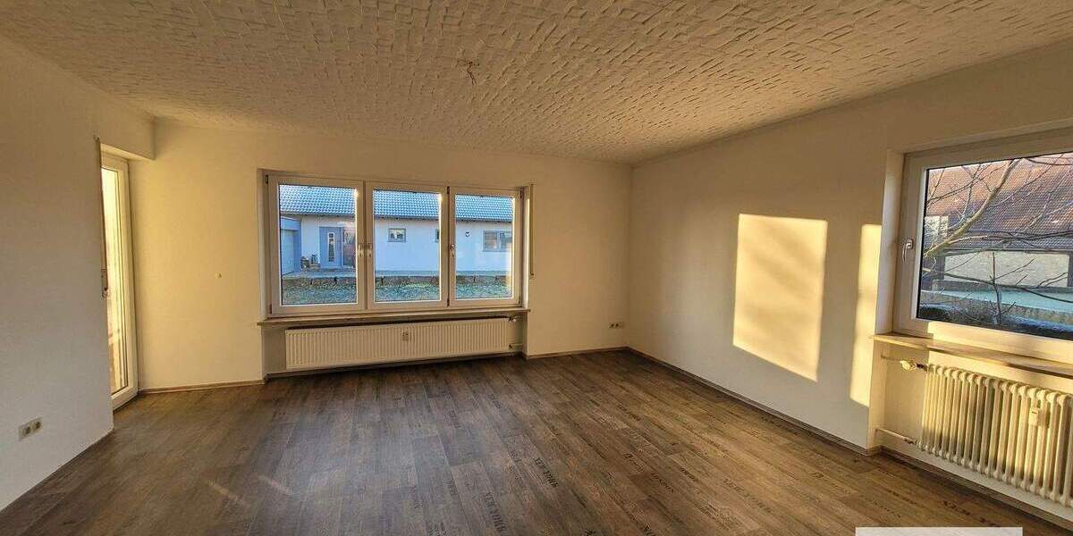 Etagenwohnung Giebelstadt Euerhausen - 4 Zimmer, 113 m&sup2;, 860&euro; | Angebot:24621031