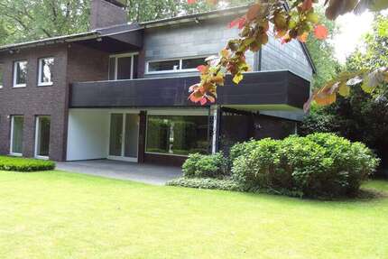 Haus zum Mieten in Gelsenkirchen 2.200 € 220 m²