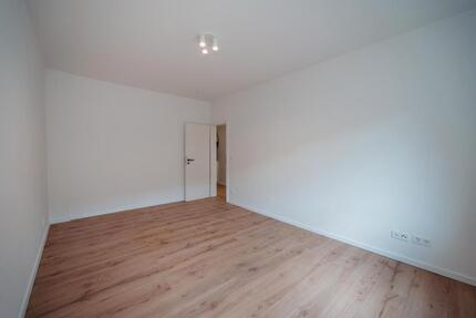 Wohnen auf Zeit Köln Innenstadt - 1 Zimmer, 12 m&sup2;, 770&euro; | Angebot:26040174