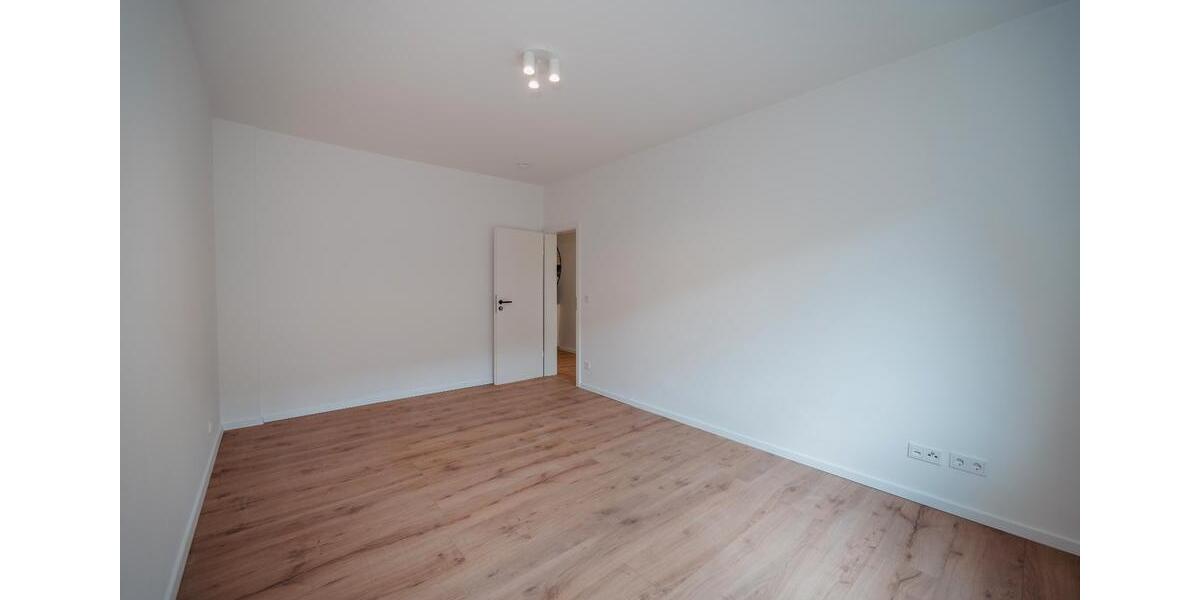 Wohnen auf Zeit Köln Innenstadt - 1 Zimmer, 12 m&sup2;, 770&euro; | Angebot:26040174