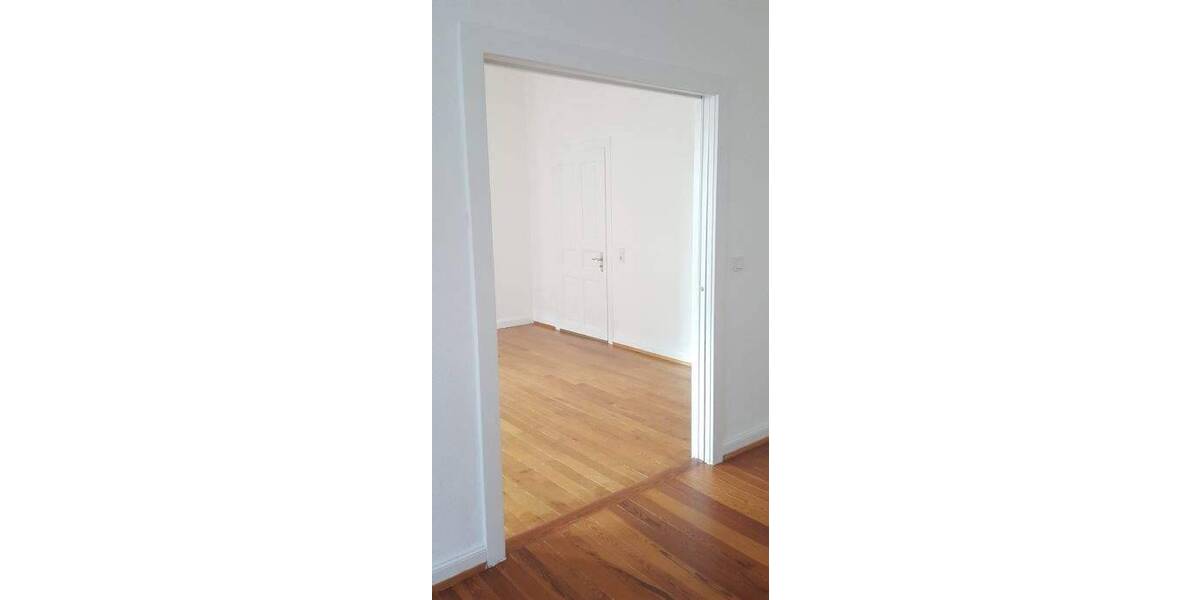 Etagenwohnung Saarbrücken Alt-Saarbrücken - 5 Zimmer, 156 m&sup2;, 1.300&euro; | Angebot:26750994