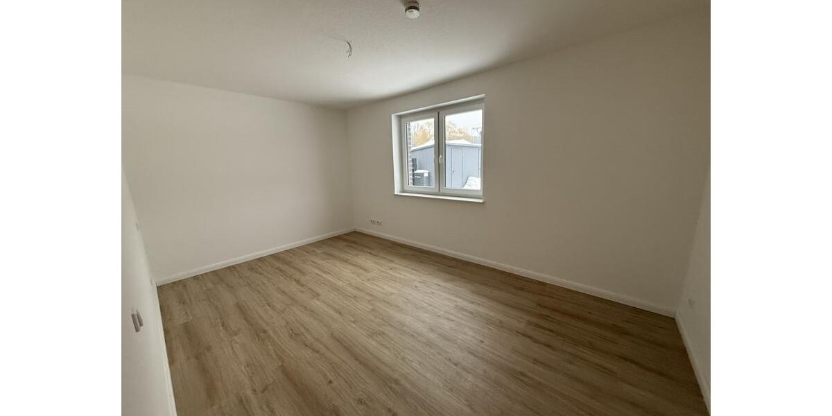 Erdgeschoßwohnung Nienburg (Weser) - 3 Zimmer, 95 m&sup2;, 1.050&euro; | Angebot:24802658