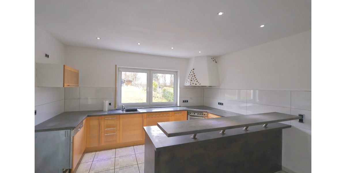 Maisonettenwohnung Wiehl - 5 Zimmer, 171 m&sup2;, 1.250&euro; | Angebot:24705613