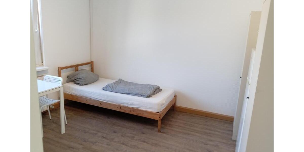 Wohnen auf Zeit Karlsruhe Hagsfeld - 4 Zimmer, 20 m&sup2;, 450&euro; | Angebot:25552275