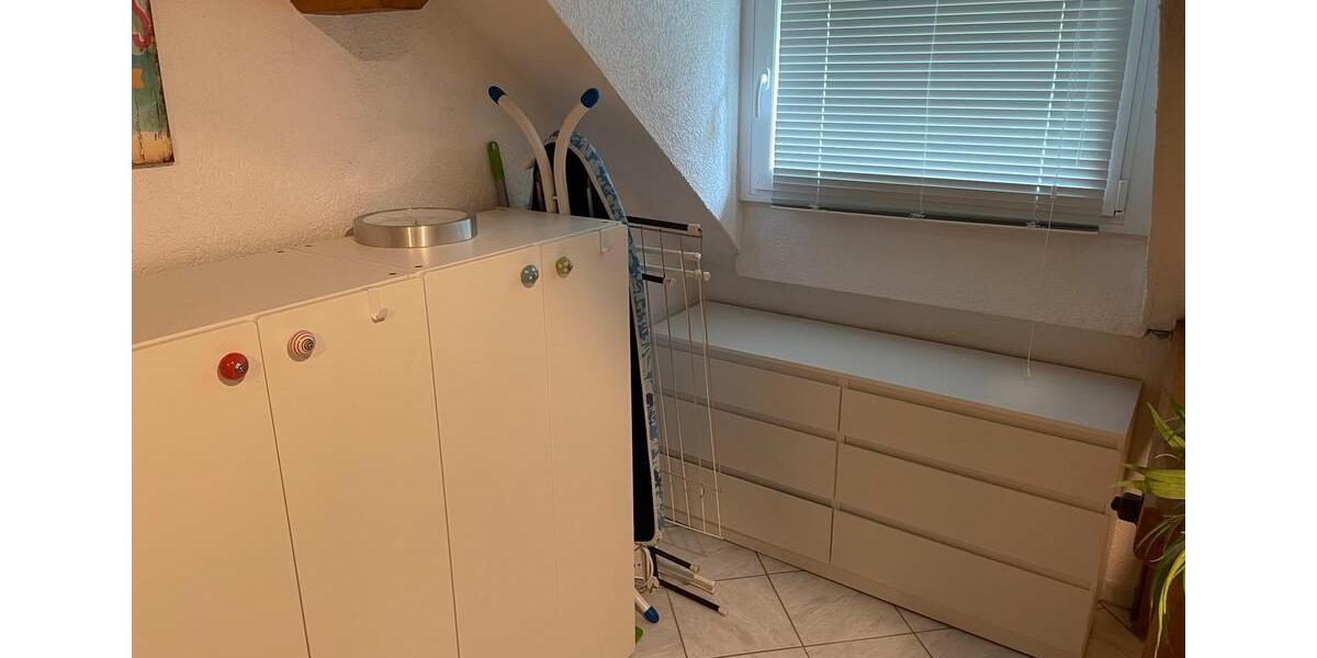 Dachgeschoßwohnung Burscheid - 1 Zimmer, 36 m&sup2;, 520&euro; | Angebot:26625130
