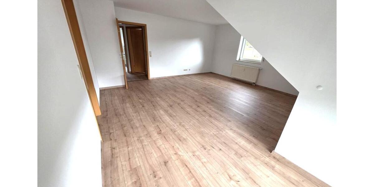 Dachgeschoßwohnung Rabenau - 2 Zimmer, 52 m&sup2;, 599&euro; | Angebot:26618996