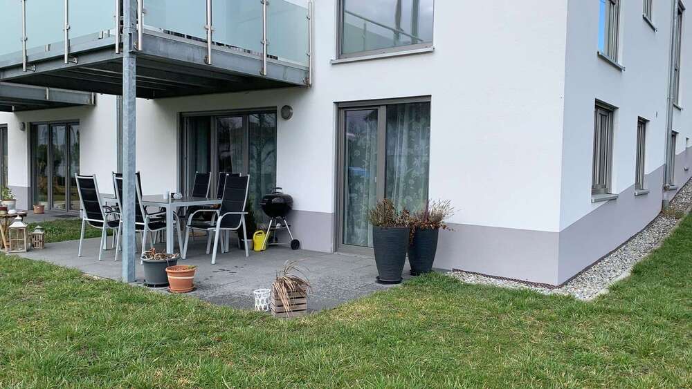 Etagenwohnung Hilzingen - 2.5 Zimmer, 78 m&sup2;, 900&euro; | Angebot:26836744