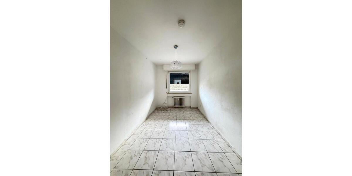 Etagenwohnung Bergheim Auenheim - 4 Zimmer, 100 m&sup2;, 1.100&euro; | Angebot:25373827