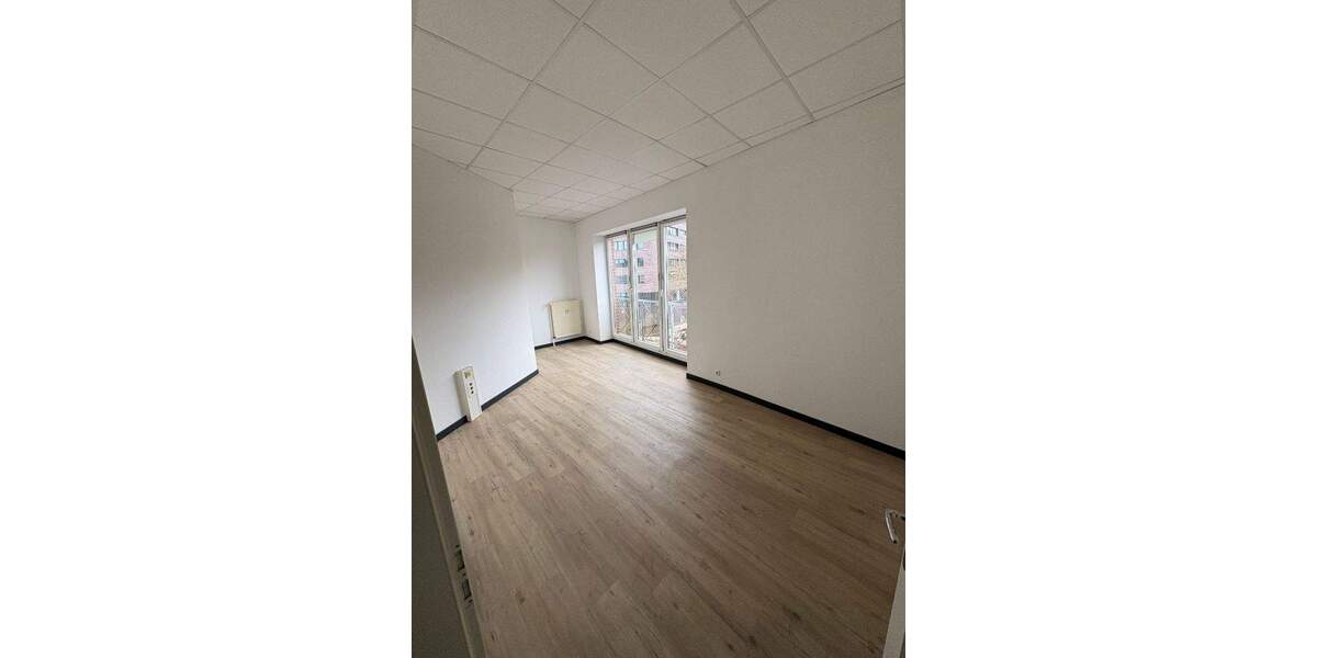 Gewerbeobjekt Hamburg Lokstedt - 1.950&euro; | Angebot:25289131